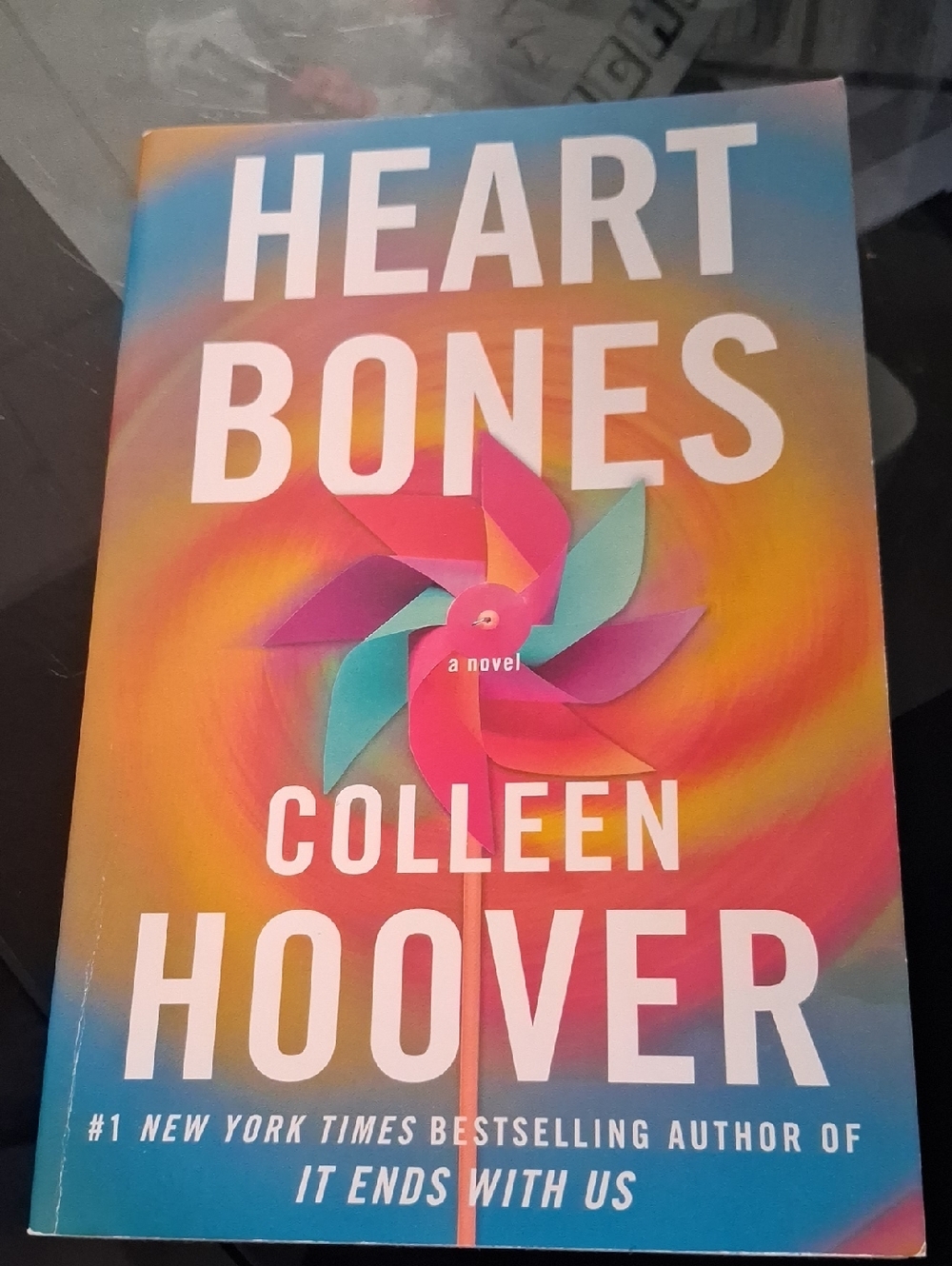 Heart Bones - Colorful Multicolor Paperback COLLEEN HOOVER
